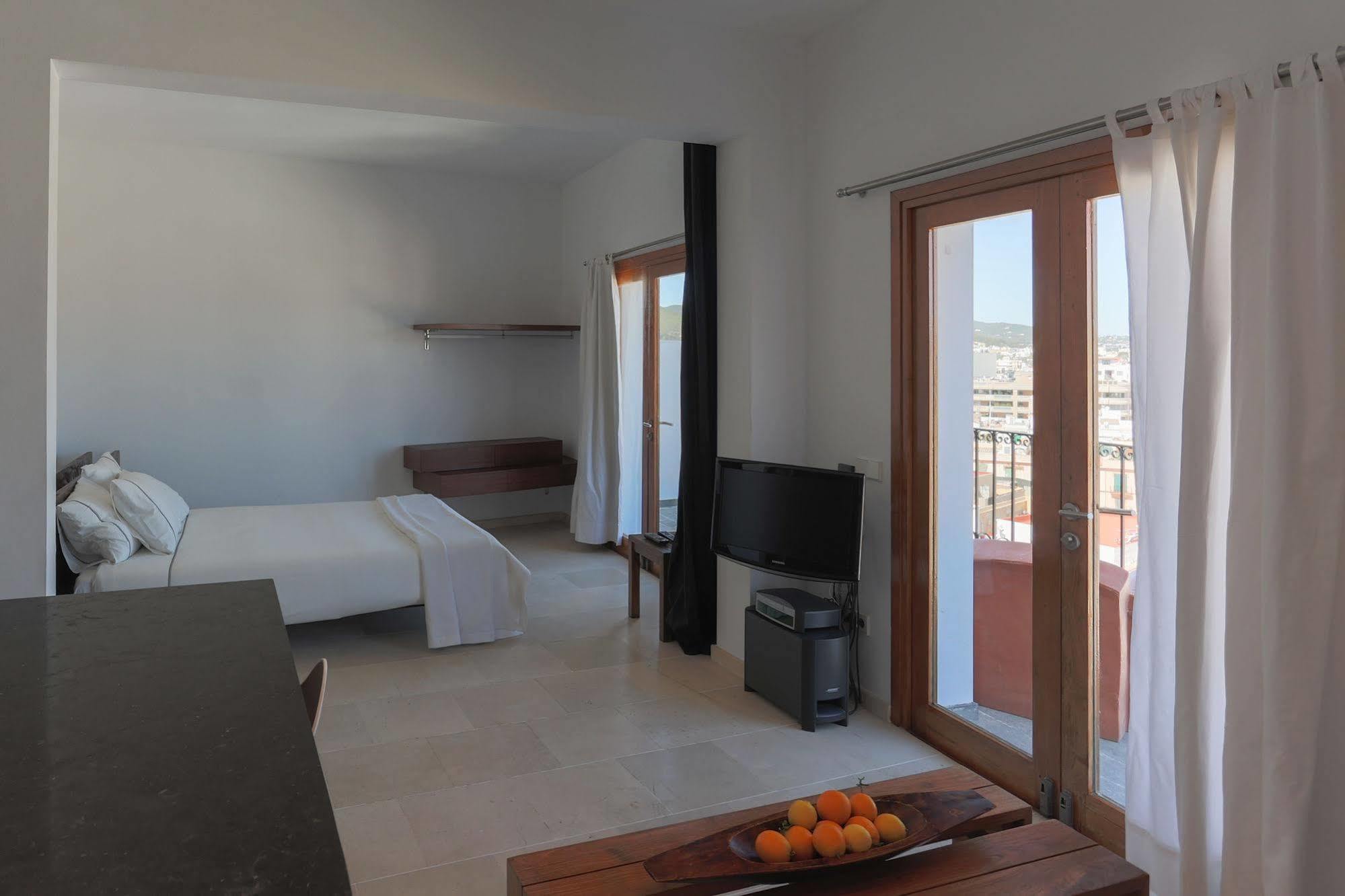 Apartamentos Xereca -Dalt Vila- Loft Ibiza città Esterno foto