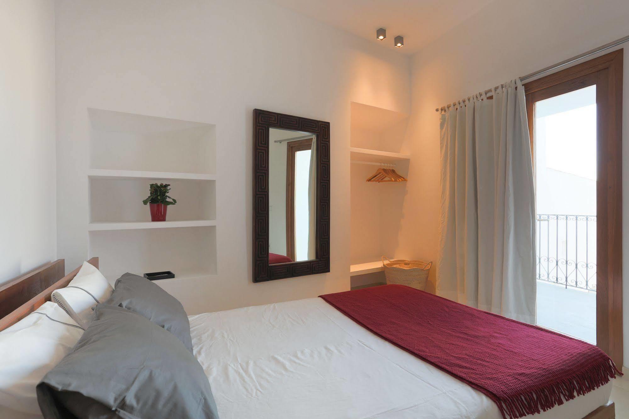 Apartamentos Xereca -Dalt Vila- Loft Ibiza città Esterno foto
