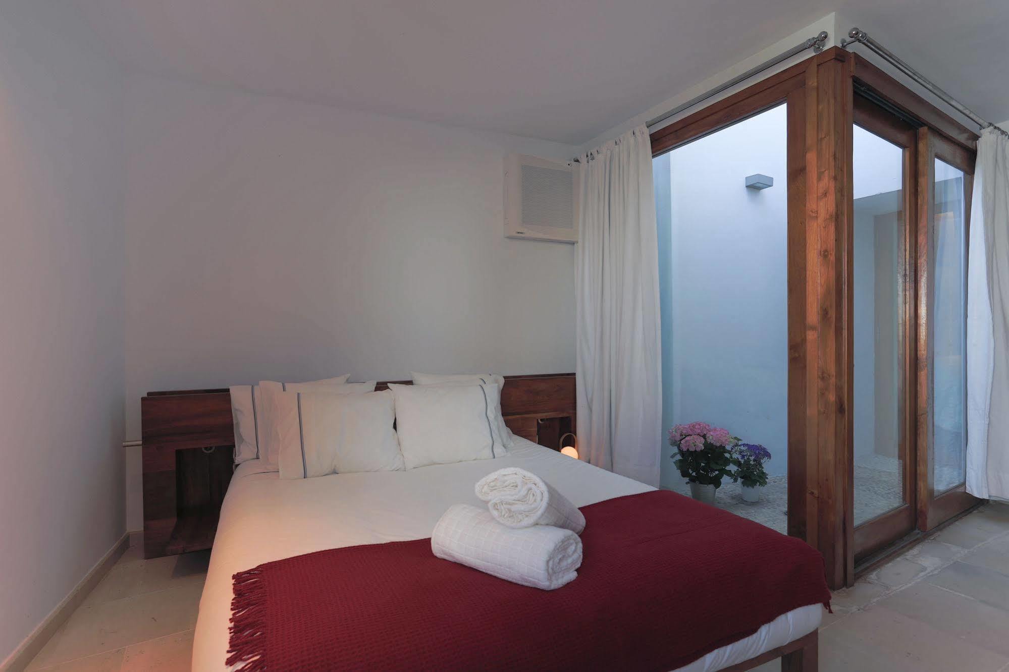 Apartamentos Xereca -Dalt Vila- Loft Ibiza città Esterno foto