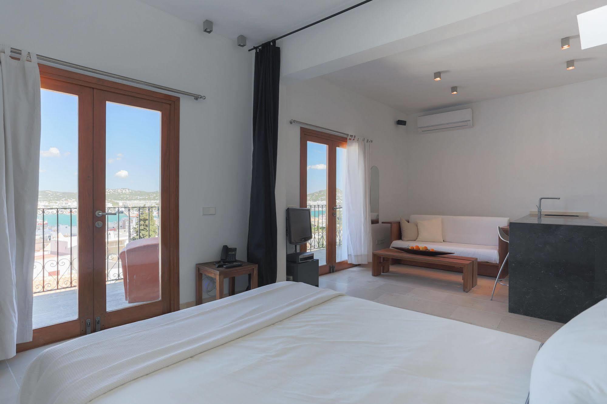 Apartamentos Xereca -Dalt Vila- Loft Ibiza città Esterno foto